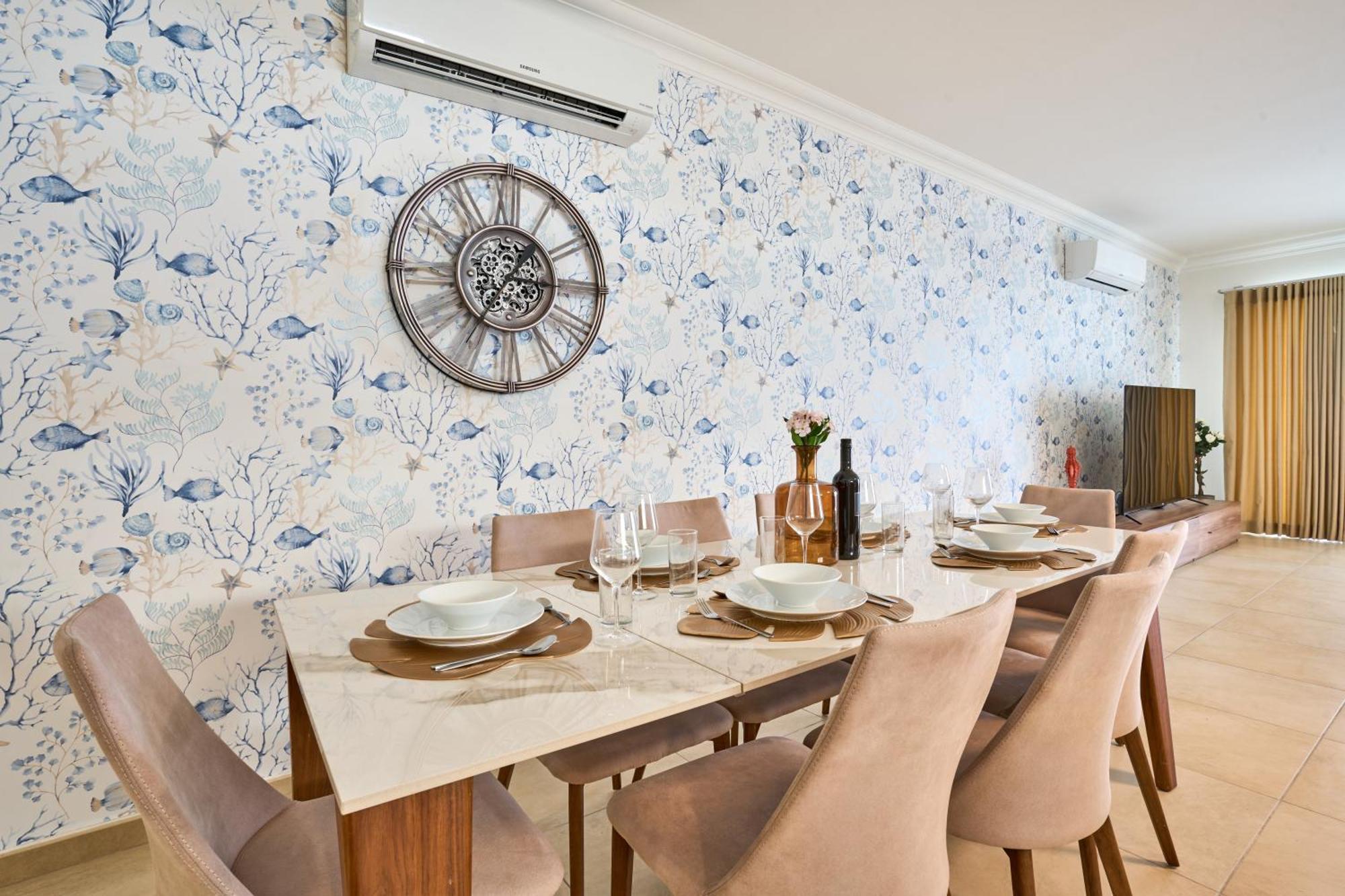 Stunning 3-Bedroom Seaview Retreat In Fort Cambridge Sliema Extérieur photo